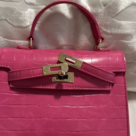 NWOT RARE Like Dreams Jasmine Mini Crossbody in Fuchsia - Picture 11 of 16